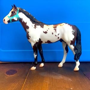 Breyer traditional horse brown and white
